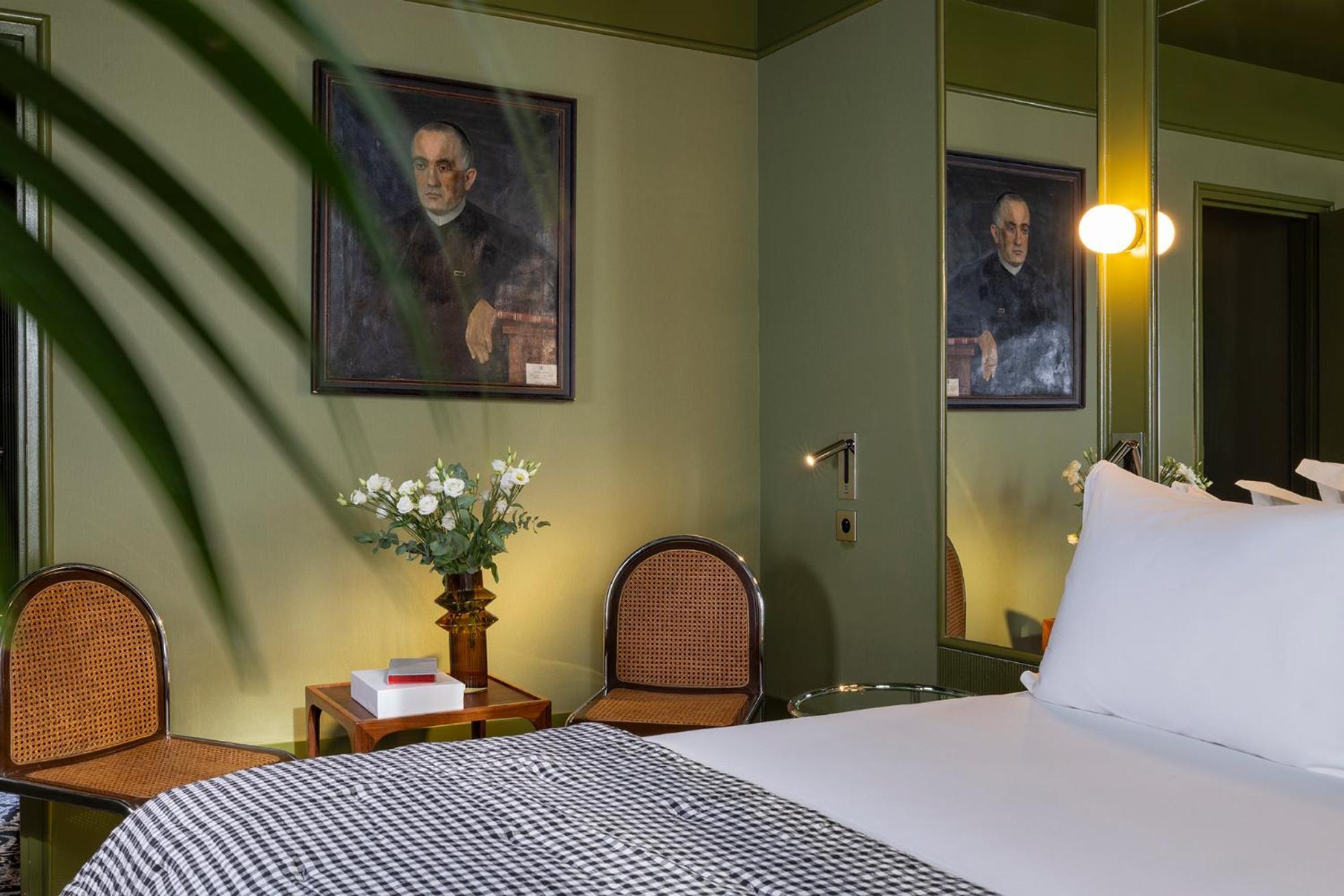 La Conversation Hotel 3*