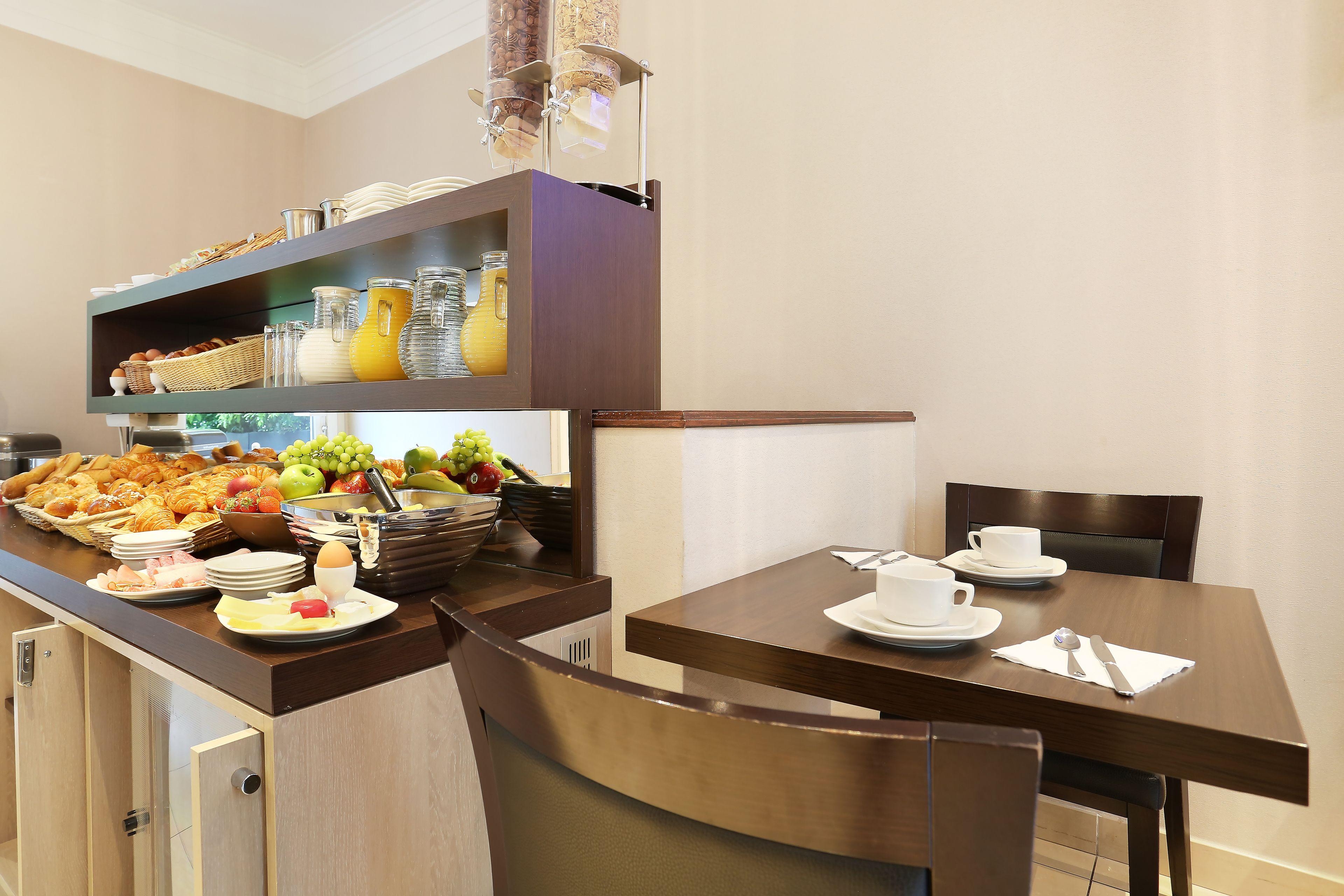 La Conversation Hotel 3*