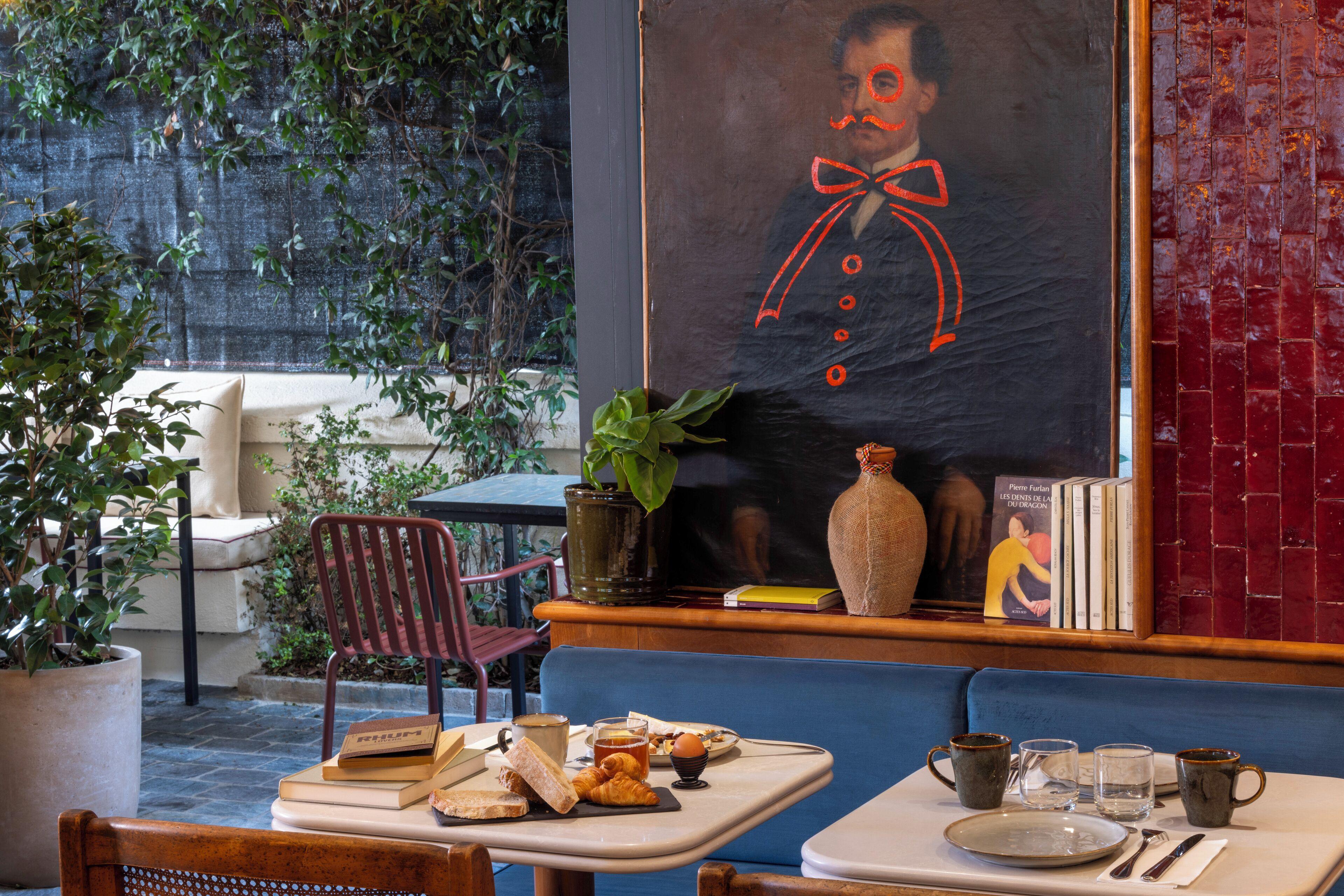 La Conversation Hotel